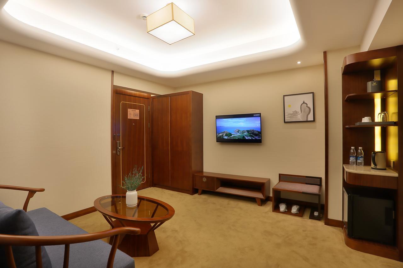 Lujia International Hotel Chengdu Exterior photo
