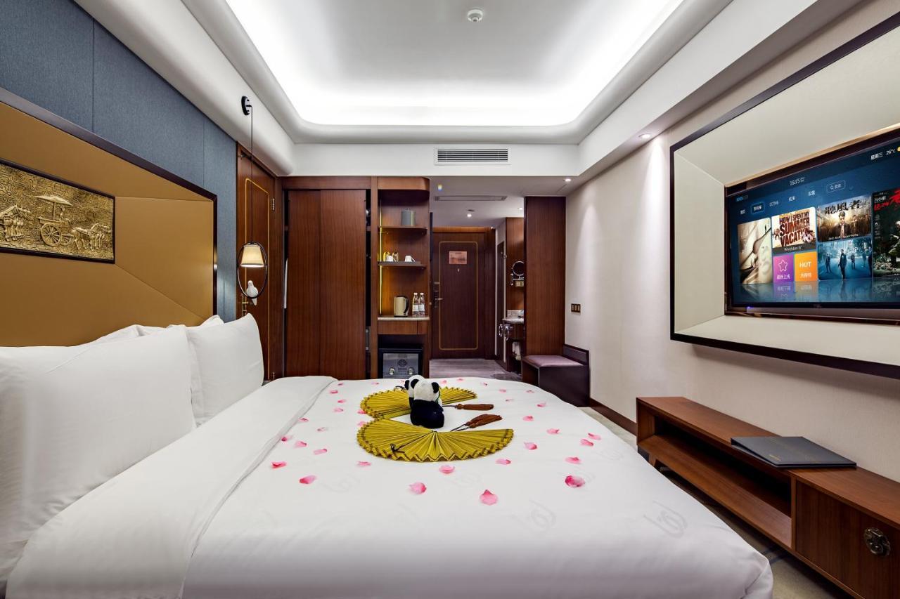 Lujia International Hotel Chengdu Exterior photo