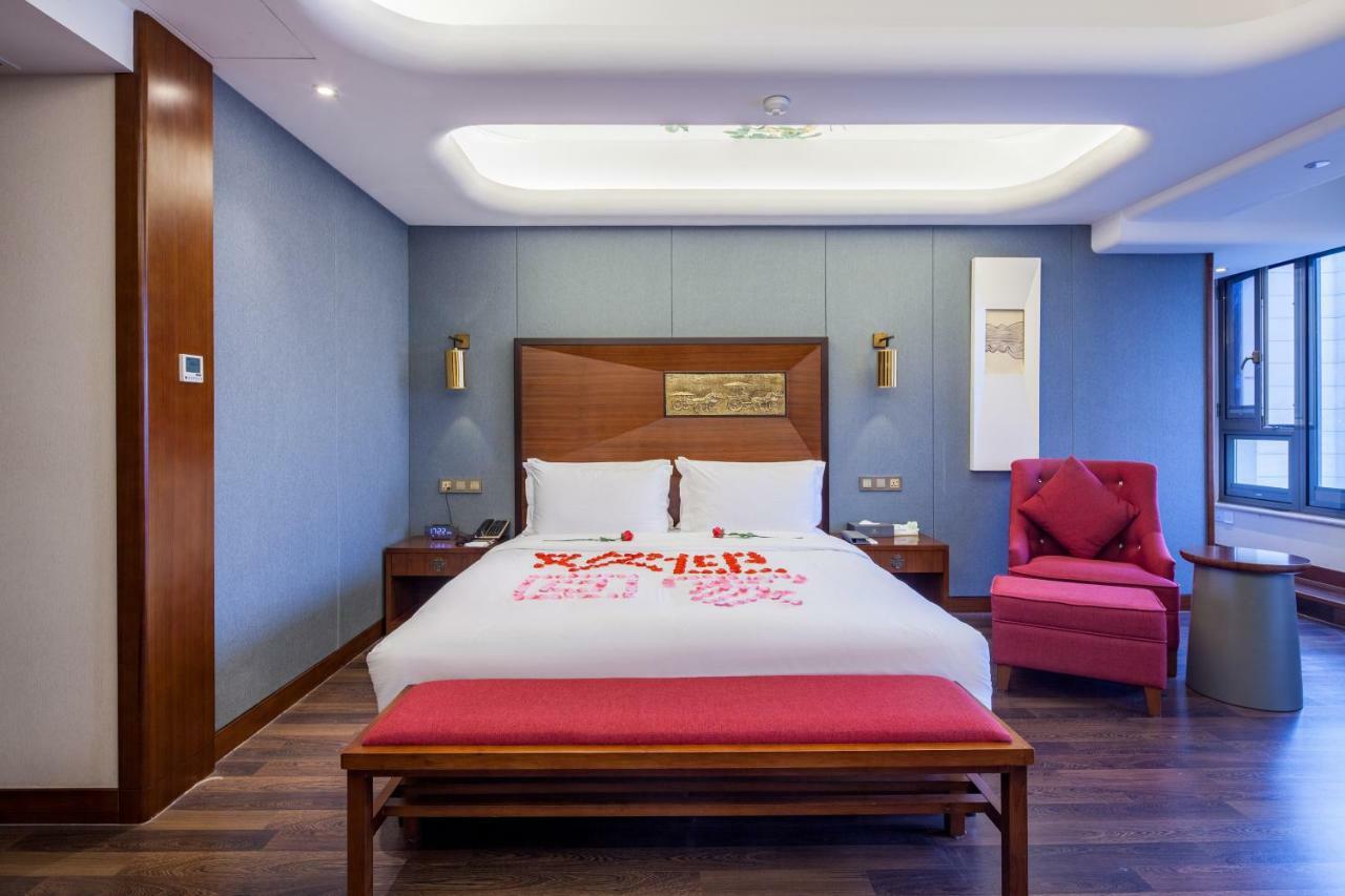 Lujia International Hotel Chengdu Exterior photo